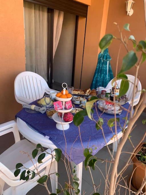 Appartement Neuf Climatise, Centre Marrakech. Marrakesh Buitenkant foto
