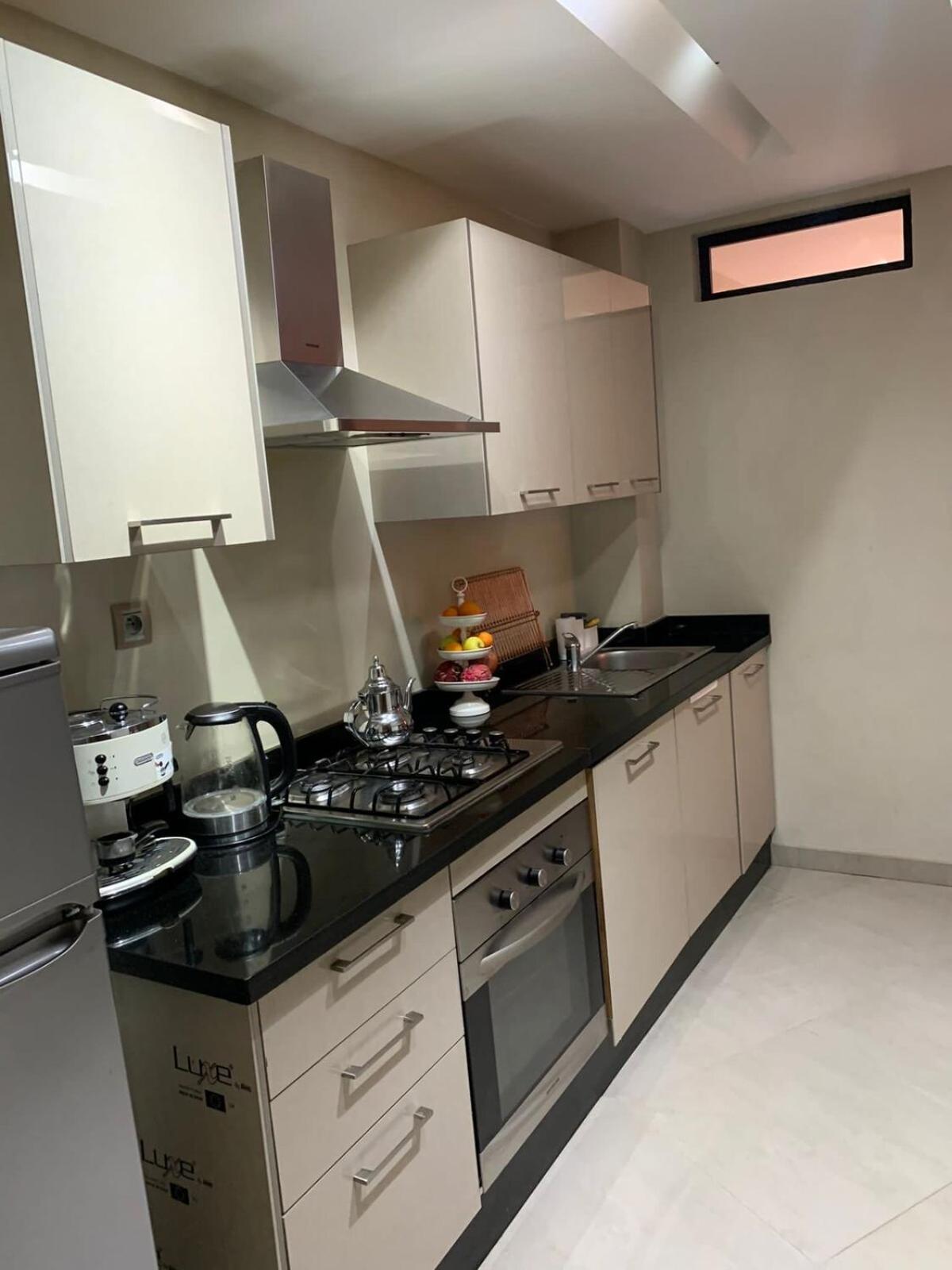 Appartement Neuf Climatise, Centre Marrakech. Marrakesh Buitenkant foto